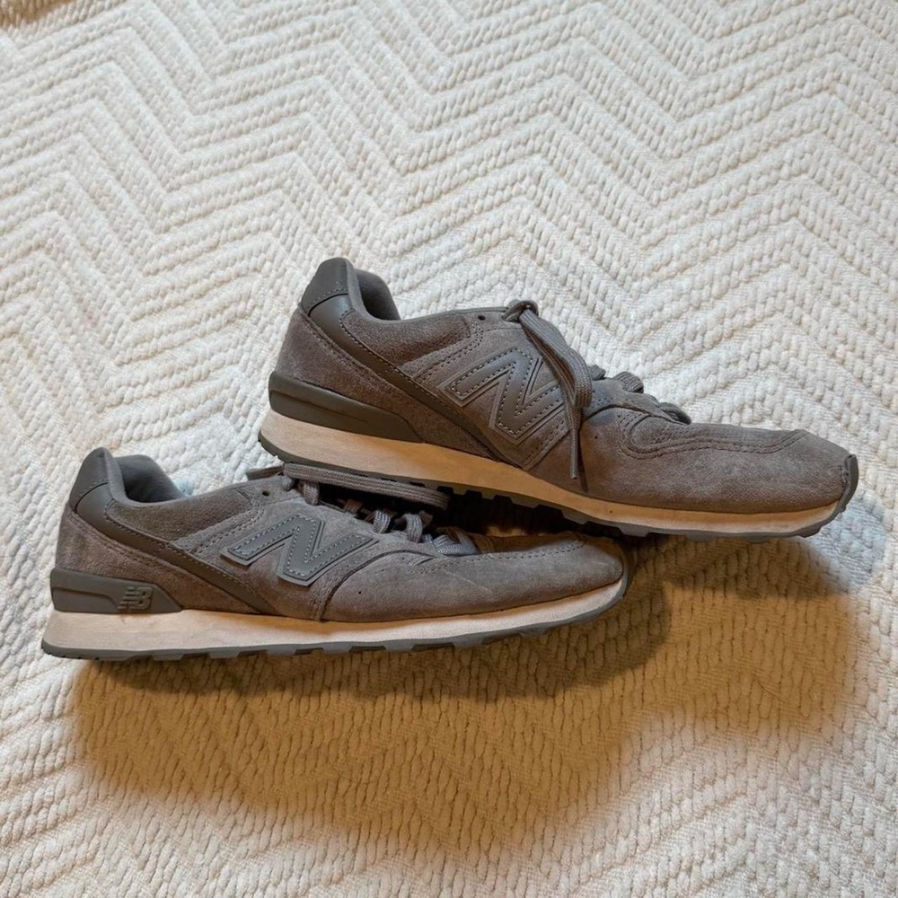 New Balance Grey Suede Sneakers (Size 9)